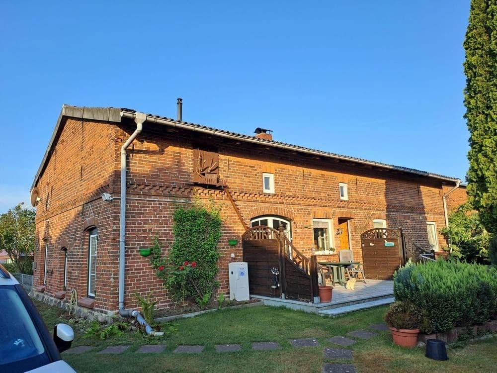 Predaj domu 115 m², pozemek 1.897 m², Kremmin, Meklenbursko-Predpomoransko Predaj domu 115 m², pozemek 1.897 m², Kremmin, Meklenbursko-Predpomoransko