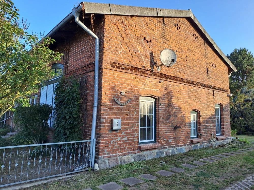 Predaj domu 115 m², pozemek 1.897 m², Kremmin, Meklenbursko-Predpomoransko Predaj domu 115 m², pozemek 1.897 m², Kremmin, Meklenbursko-Predpomoransko