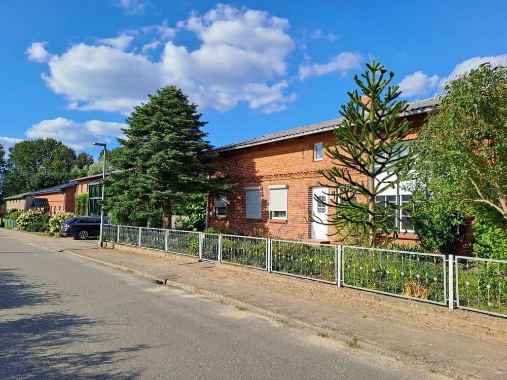 Predaj domu 115 m², pozemek 1.897 m², Kremmin, Meklenbursko-Predpomoransko Predaj domu 115 m², pozemek 1.897 m², Kremmin, Meklenbursko-Predpomoransko