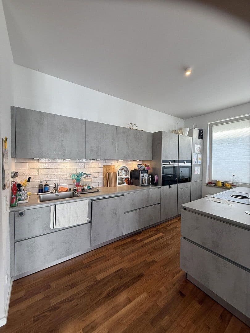 Predaj bytu 3-izbový 113 m², Berlin, Berlín Predaj bytu 3-izbový 113 m², Berlin, Berlín