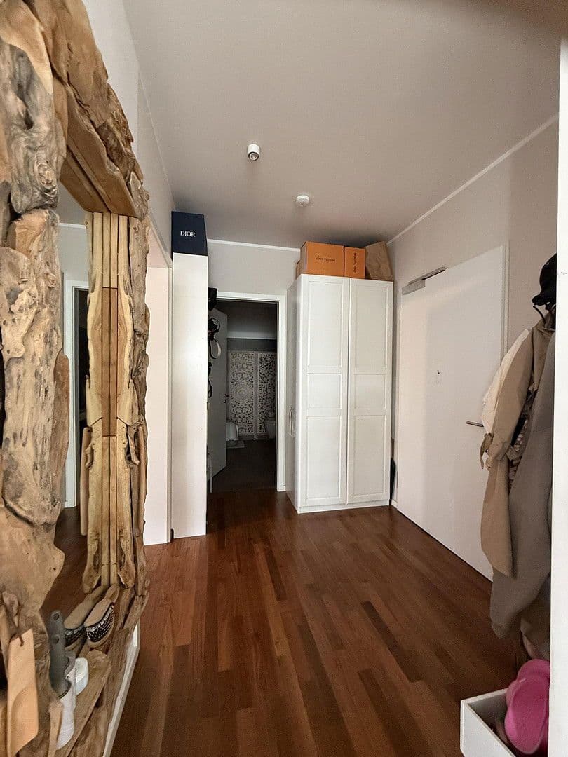 Predaj bytu 3-izbový 113 m², Berlin, Berlín Predaj bytu 3-izbový 113 m², Berlin, Berlín