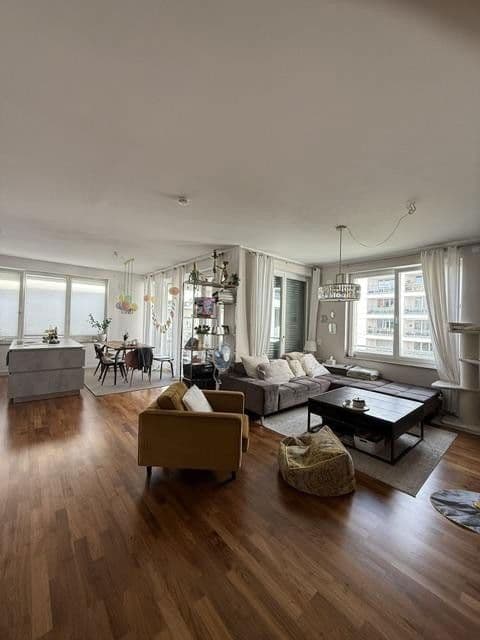 Predaj bytu 3-izbový 113 m², Berlin, Berlín Predaj bytu 3-izbový 113 m², Berlin, Berlín