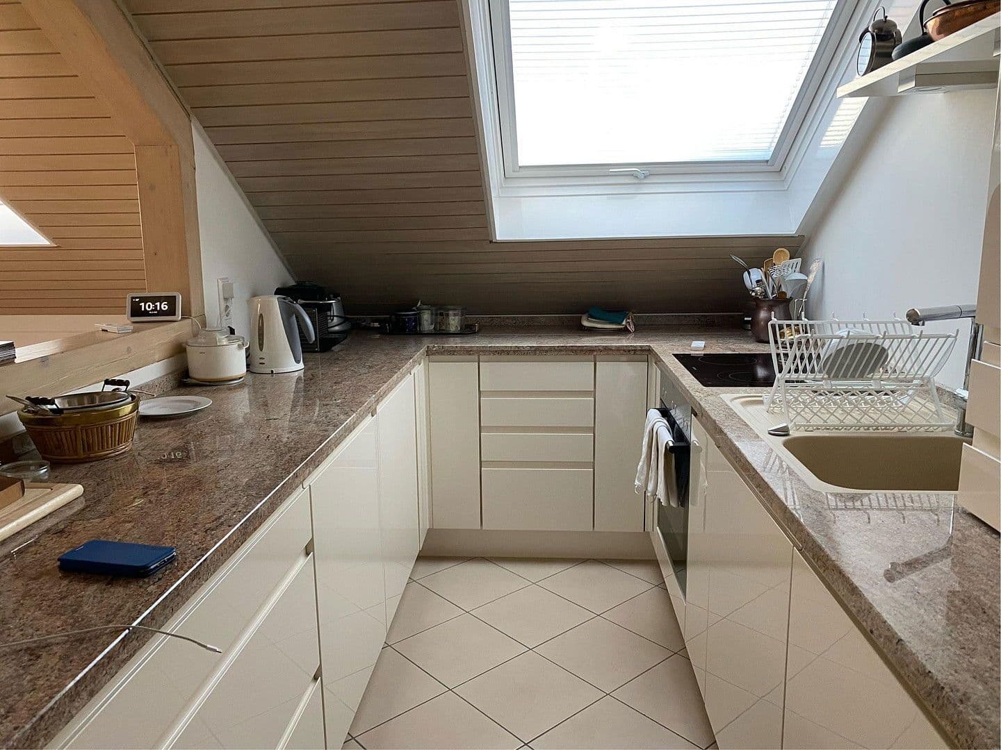 Predaj bytu 3-izbový 76 m², Stuttgart, Bádensko-Wurttembersko Predaj bytu 3-izbový 76 m², Stuttgart, Bádensko-Wurttembersko