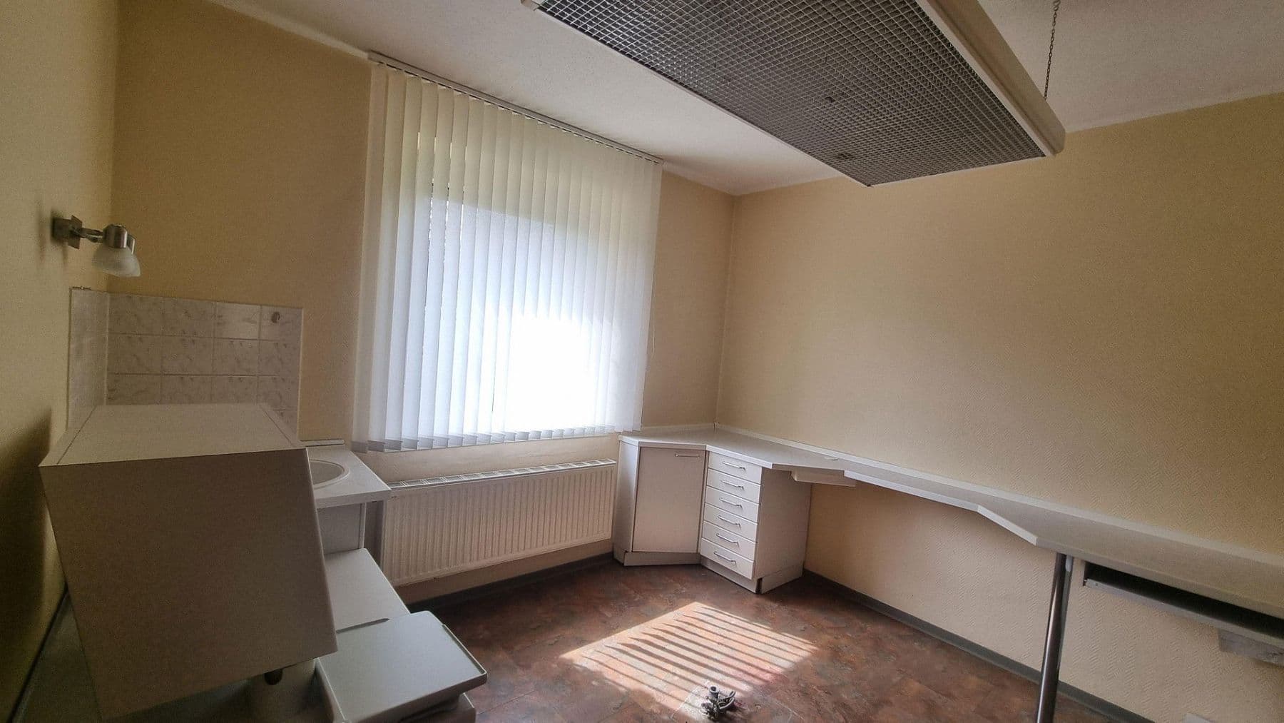 Predaj domu 180 m², pozemek 575 m², Lange Straße 9, Viereck, Meklenbursko-Predpomoransko Predaj domu 180 m², pozemek 575 m², Lange Straße 9, Viereck, Meklenbursko-Predpomoransko