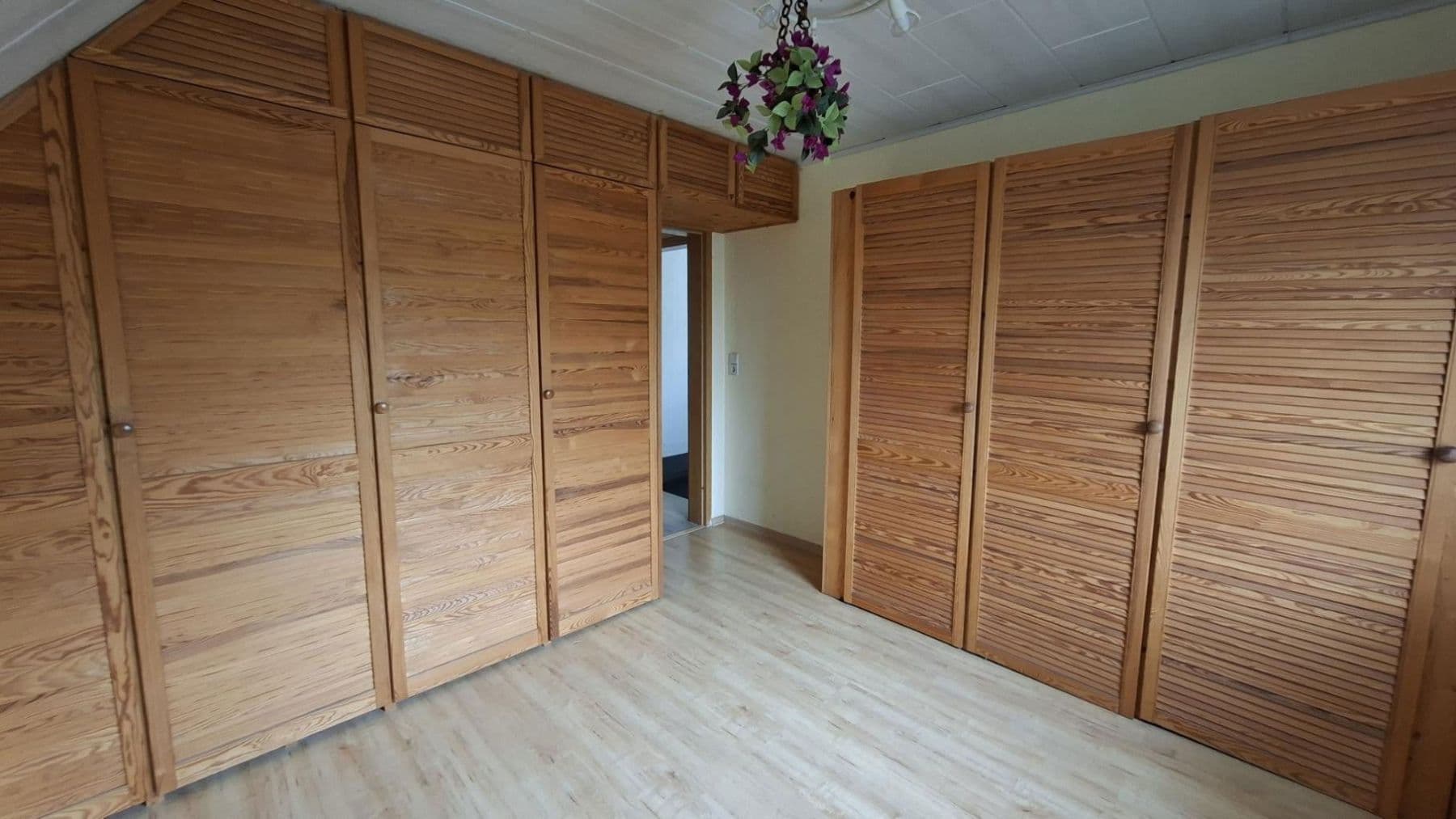 Predaj domu 180 m², pozemek 575 m², Lange Straße 9, Viereck, Meklenbursko-Predpomoransko Predaj domu 180 m², pozemek 575 m², Lange Straße 9, Viereck, Meklenbursko-Predpomoransko