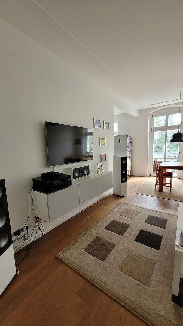 Predaj bytu 3-izbový 110 m², Florastr. 33B, Berlin, Berlín Predaj bytu 3-izbový 110 m², Florastr. 33B, Berlin, Berlín