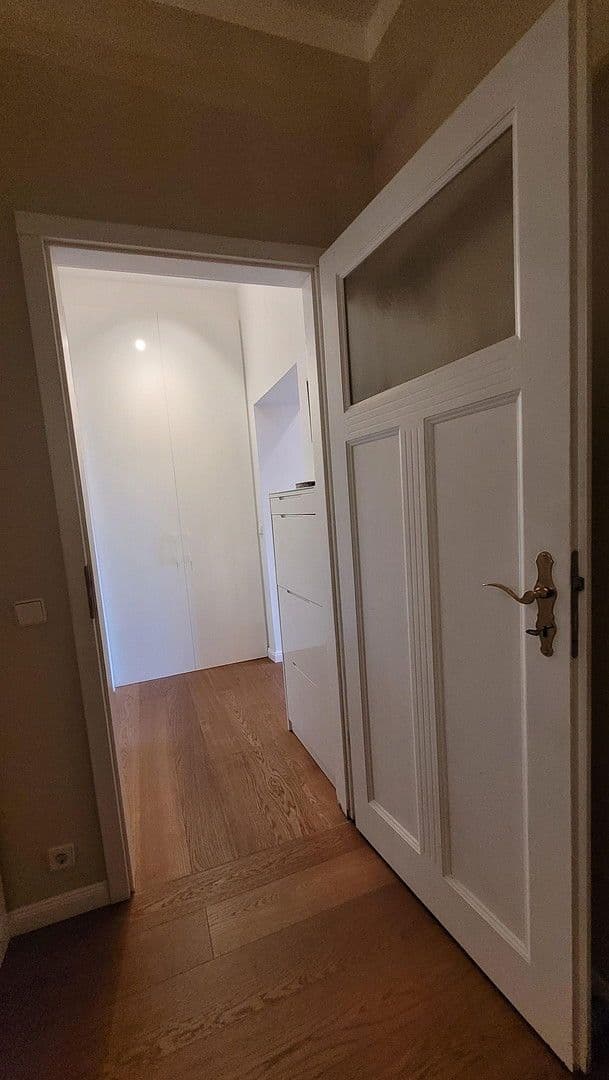 Predaj bytu 3-izbový 110 m², Florastr. 33B, Berlin, Berlín Predaj bytu 3-izbový 110 m², Florastr. 33B, Berlin, Berlín