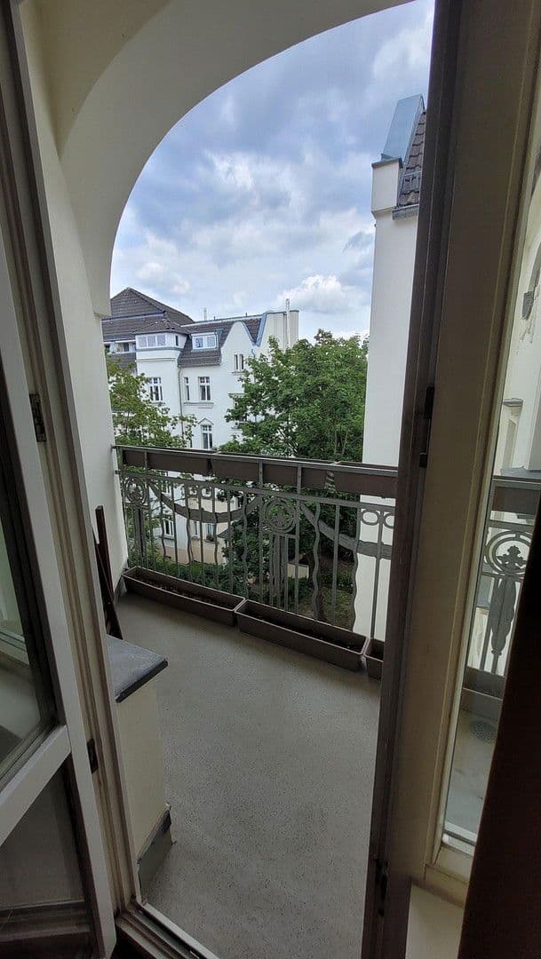 Predaj bytu 3-izbový 110 m², Florastr. 33B, Berlin, Berlín Predaj bytu 3-izbový 110 m², Florastr. 33B, Berlin, Berlín