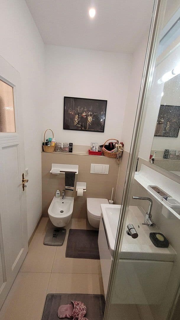 Predaj bytu 3-izbový 110 m², Florastr. 33B, Berlin, Berlín Predaj bytu 3-izbový 110 m², Florastr. 33B, Berlin, Berlín