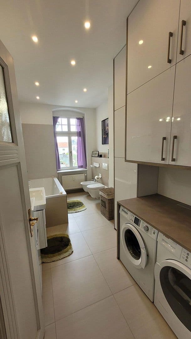 Predaj bytu 3-izbový 110 m², Florastr. 33B, Berlin, Berlín Predaj bytu 3-izbový 110 m², Florastr. 33B, Berlin, Berlín