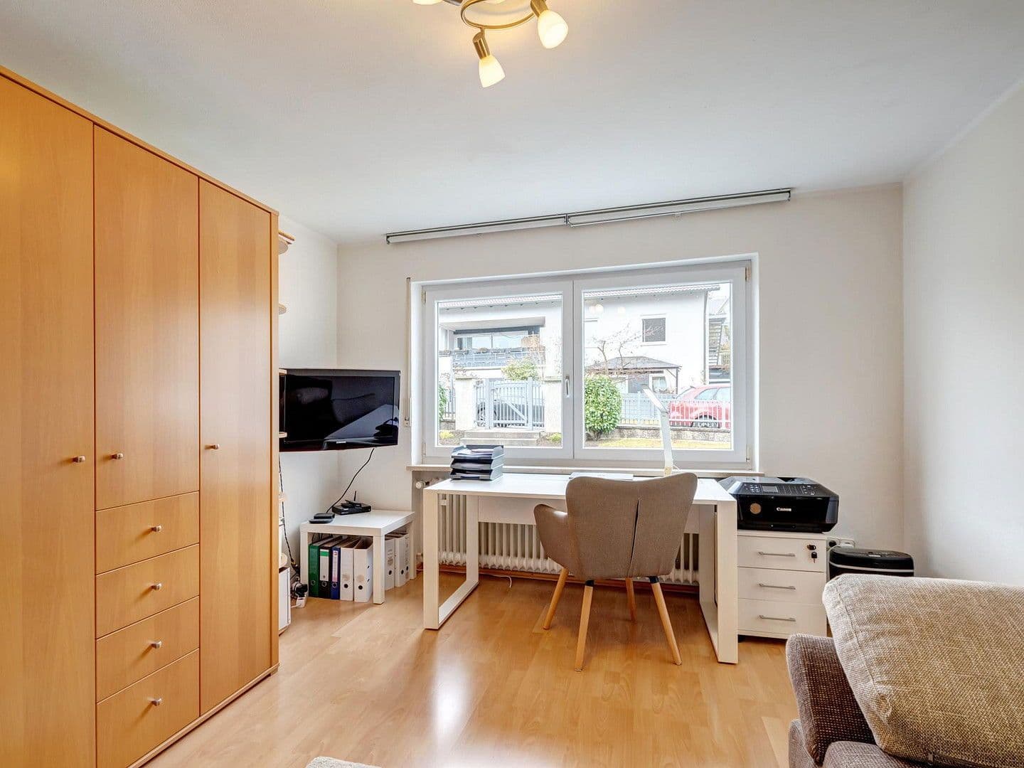 Predaj domu 237 m², pozemek 992 m², Reichertshausen - Steinkirchen, Bavorsko Predaj domu 237 m², pozemek 992 m², Reichertshausen - Steinkirchen, Bavorsko