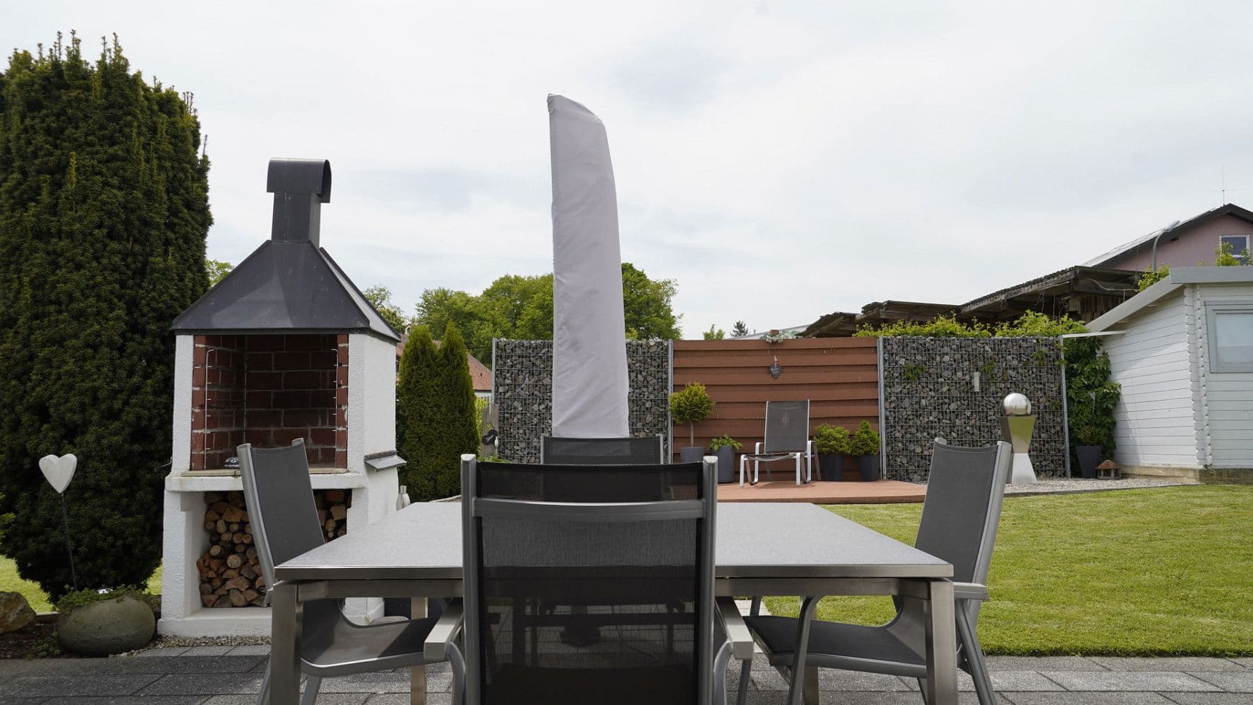 Predaj domu 237 m², pozemek 992 m², Reichertshausen - Steinkirchen, Bavorsko Predaj domu 237 m², pozemek 992 m², Reichertshausen - Steinkirchen, Bavorsko