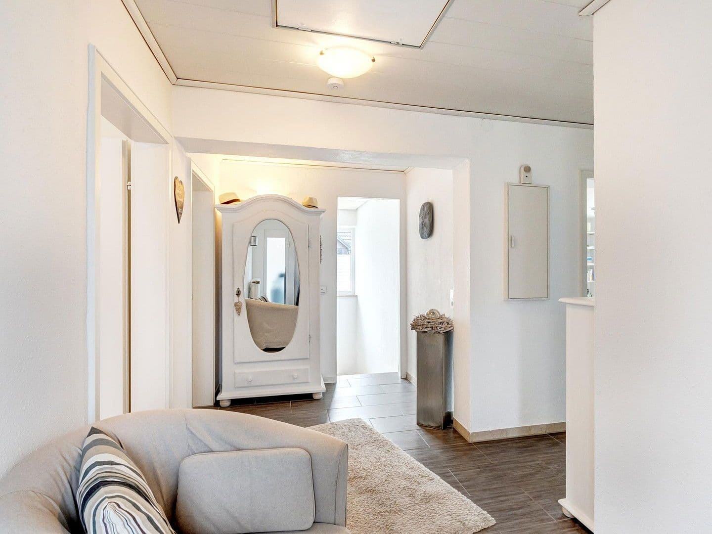 Predaj domu 237 m², pozemek 992 m², Reichertshausen - Steinkirchen, Bavorsko Predaj domu 237 m², pozemek 992 m², Reichertshausen - Steinkirchen, Bavorsko