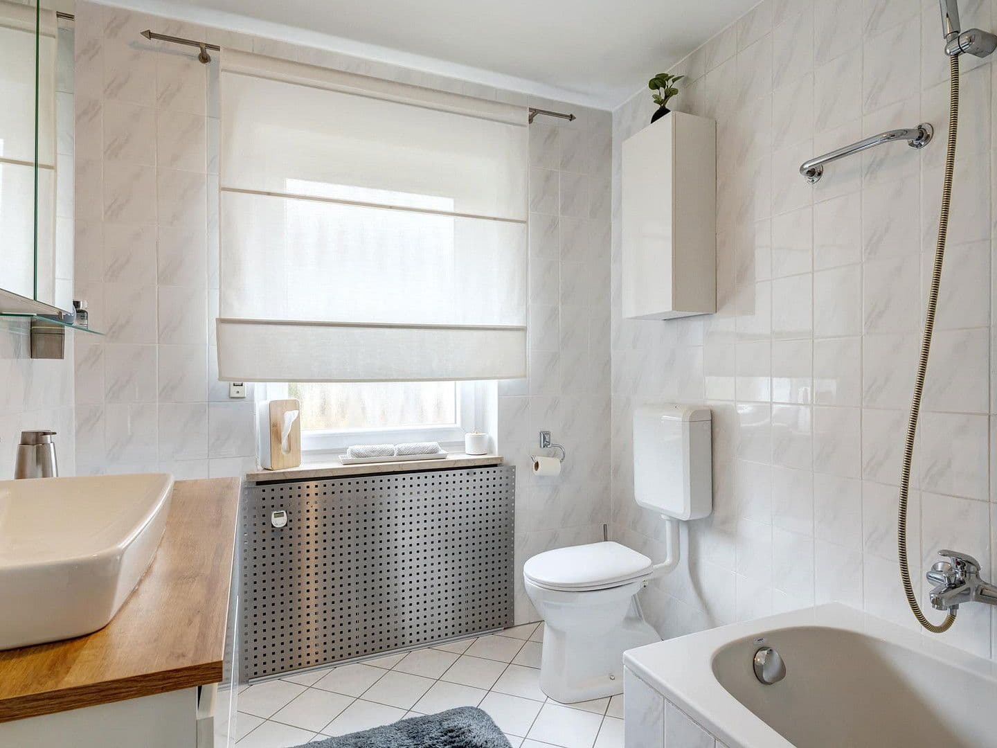 Predaj domu 237 m², pozemek 992 m², Reichertshausen - Steinkirchen, Bavorsko Predaj domu 237 m², pozemek 992 m², Reichertshausen - Steinkirchen, Bavorsko