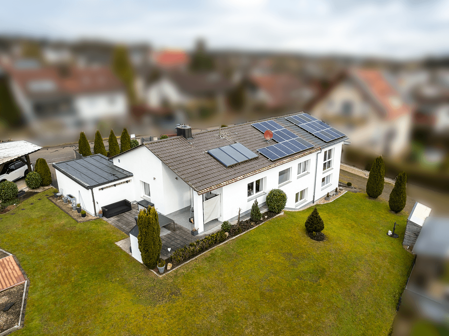 Predaj domu 237 m², pozemek 992 m², Reichertshausen - Steinkirchen, Bavorsko Predaj domu 237 m², pozemek 992 m², Reichertshausen - Steinkirchen, Bavorsko