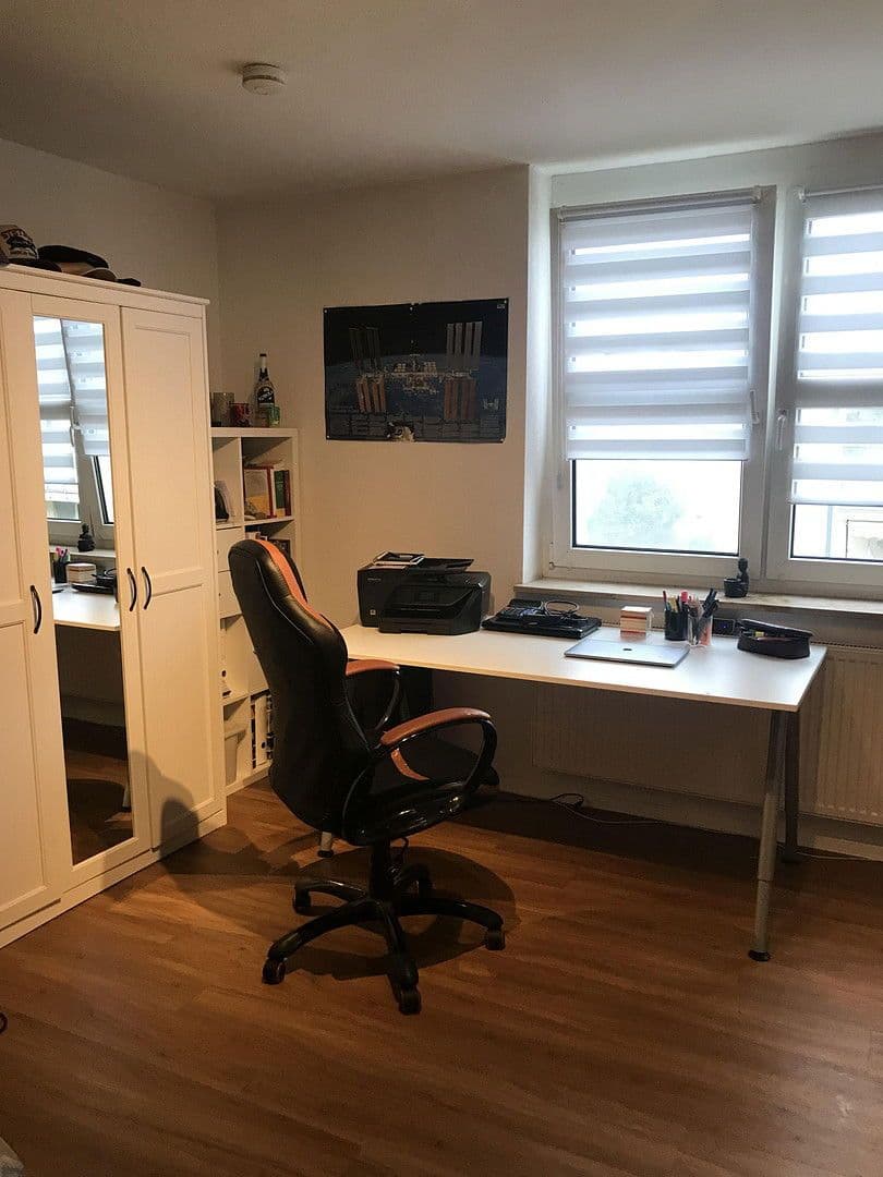 Prenájom bytu 1-izbový 24 m², Bayreuther Str. 47, Erlangen, Bavorsko Prenájom bytu 1-izbový 24 m², Bayreuther Str. 47, Erlangen, Bavorsko