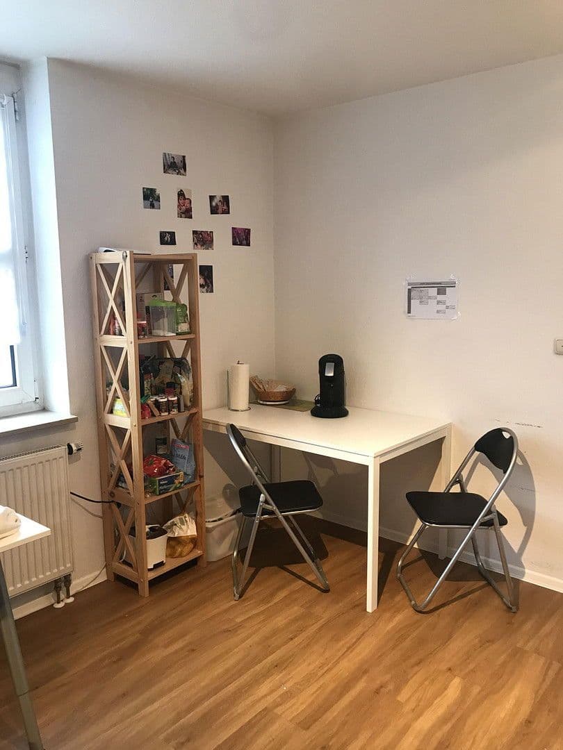 Prenájom bytu 1-izbový 24 m², Bayreuther Str. 47, Erlangen, Bavorsko Prenájom bytu 1-izbový 24 m², Bayreuther Str. 47, Erlangen, Bavorsko