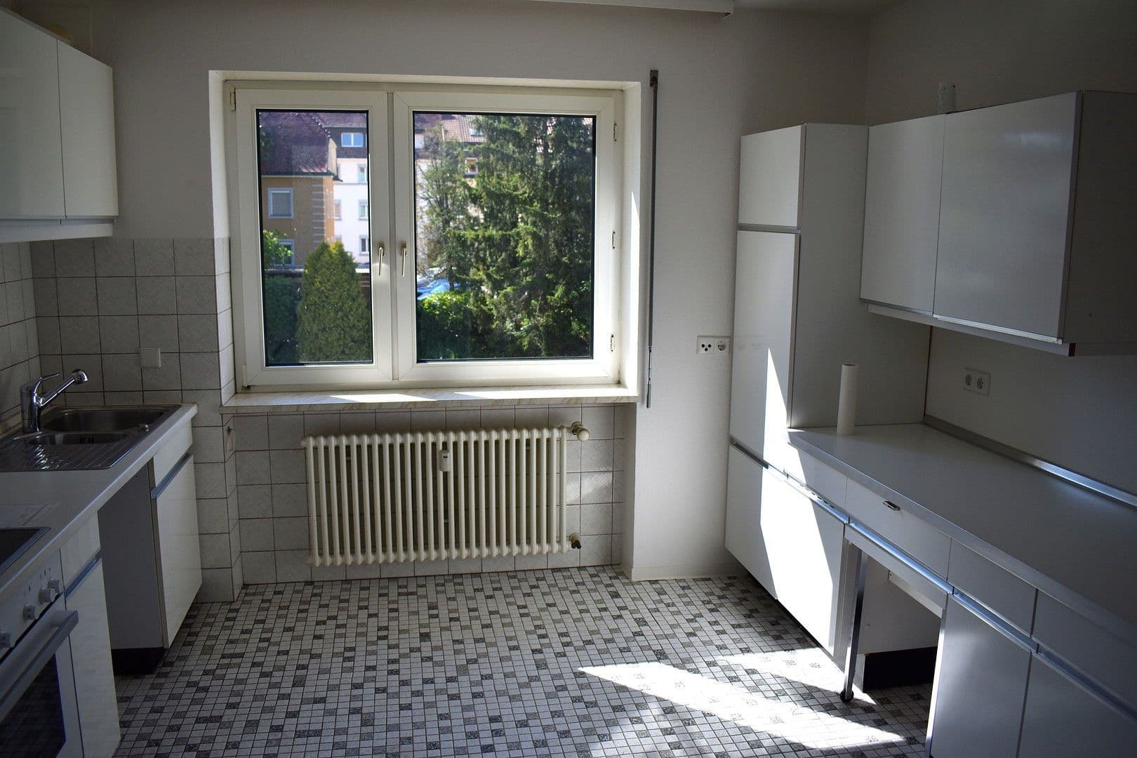 Prenájom bytu 3-izbový 88 m², Bad Säckingen, Bádensko-Wurttembersko Prenájom bytu 3-izbový 88 m², Bad Säckingen, Bádensko-Wurttembersko