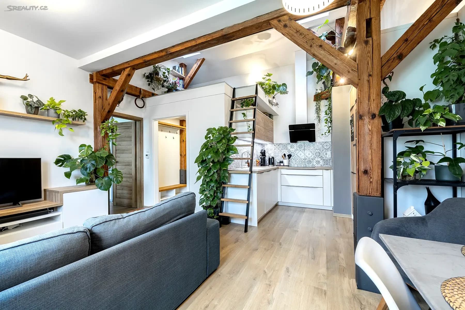 Prenájom bytu 2-izbový 47 m², Kotlaska, Praha, Praha Prenájom bytu 2-izbový 47 m², Kotlaska, Praha, Praha