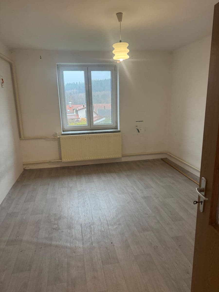 Prenájom bytu 2-izbový 72 m², Blížejov, Plzeňský kraj Prenájom bytu 2-izbový 72 m², Blížejov, Plzeňský kraj