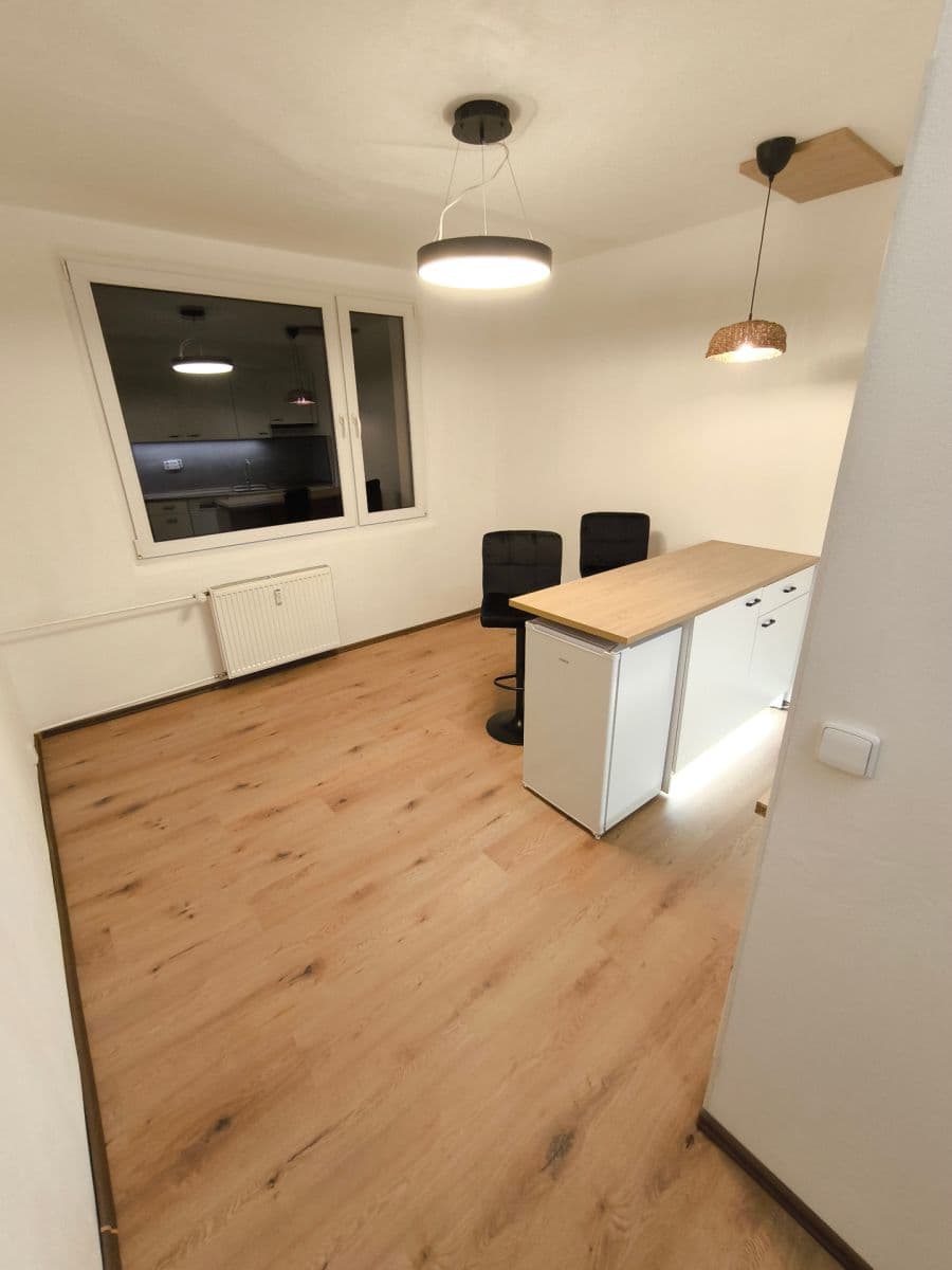 Prenájom bytu 2-izbový 36 m², Příbramská, Verneřice, Ústecký kraj Prenájom bytu 2-izbový 36 m², Příbramská, Verneřice, Ústecký kraj