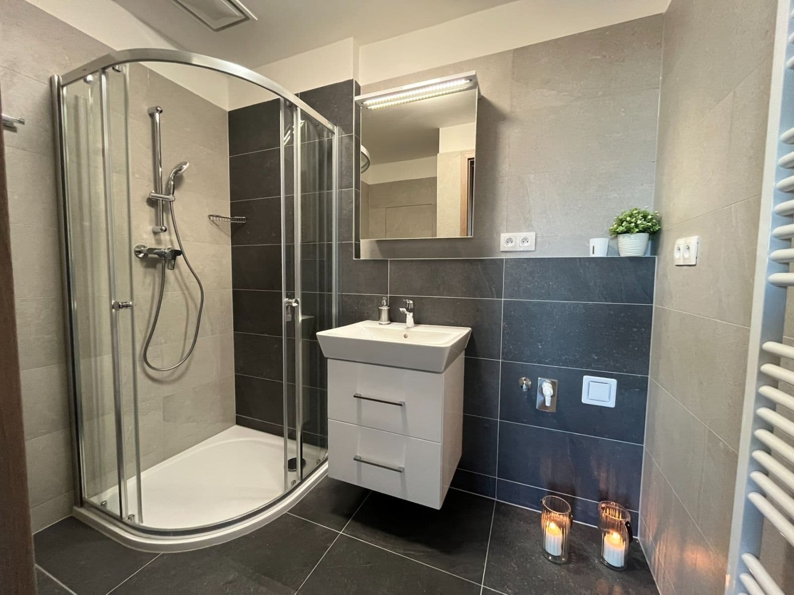 Prenájom bytu 2-izbový 52 m², Plk. Loudy, Kutná Hora, Středočeský kraj Prenájom bytu 2-izbový 52 m², Plk. Loudy, Kutná Hora, Středočeský kraj