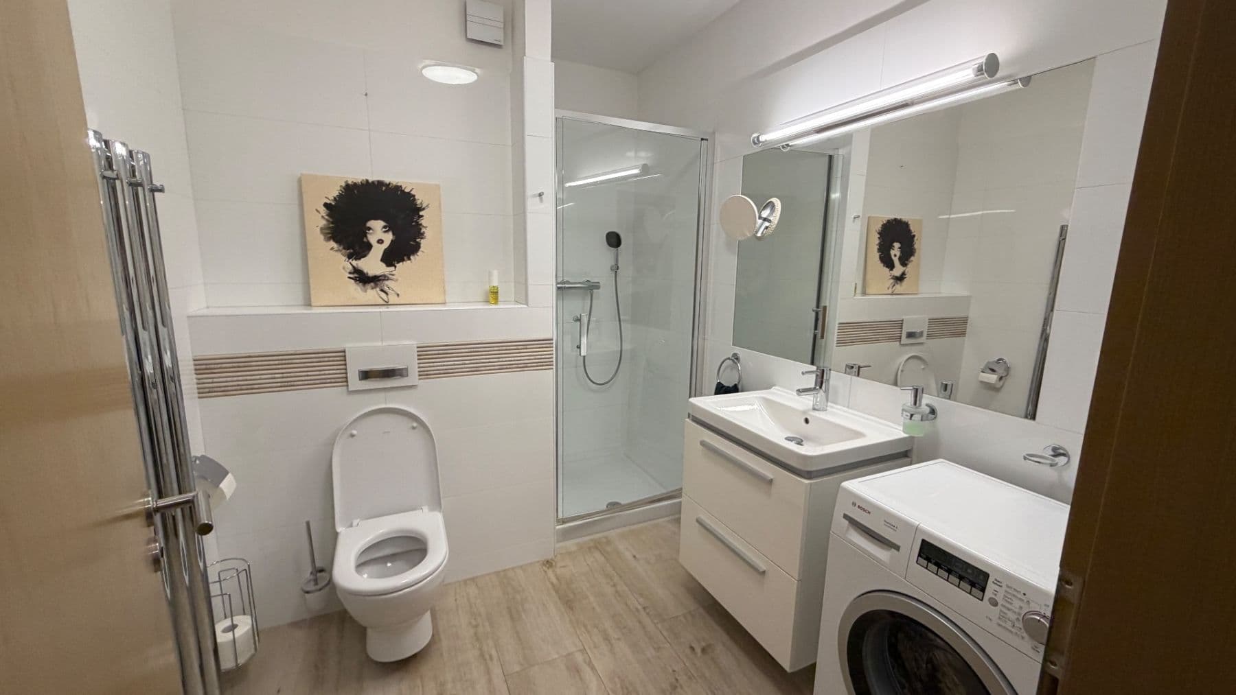 Prenájom bytu 1-izbový 43 m², Českomoravská, Praha, Praha Prenájom bytu 1-izbový 43 m², Českomoravská, Praha, Praha