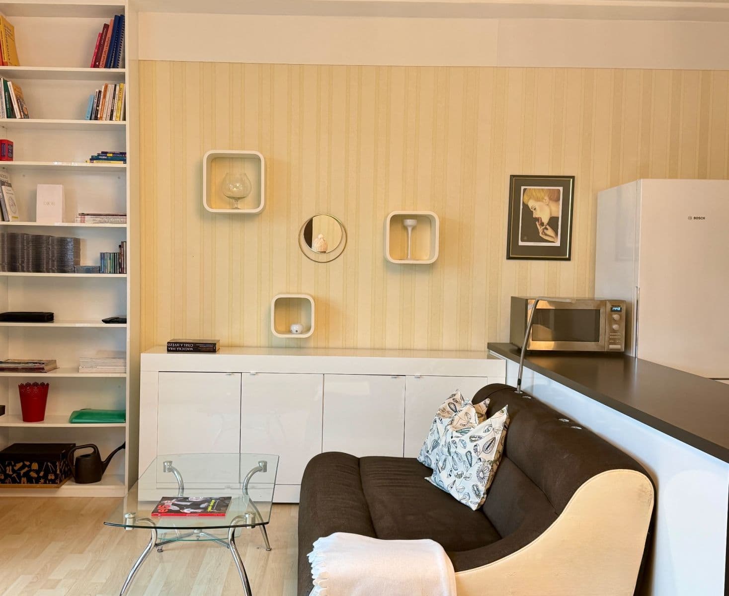 Prenájom bytu 1-izbový 43 m², Českomoravská, Praha, Praha Prenájom bytu 1-izbový 43 m², Českomoravská, Praha, Praha