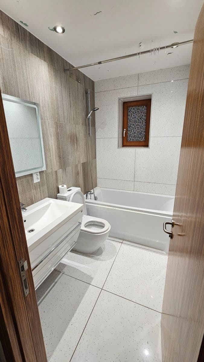 Prenájom bytu 2-izbový 47 m², V Lázních, Jesenice, Středočeský kraj Prenájom bytu 2-izbový 47 m², V Lázních, Jesenice, Středočeský kraj