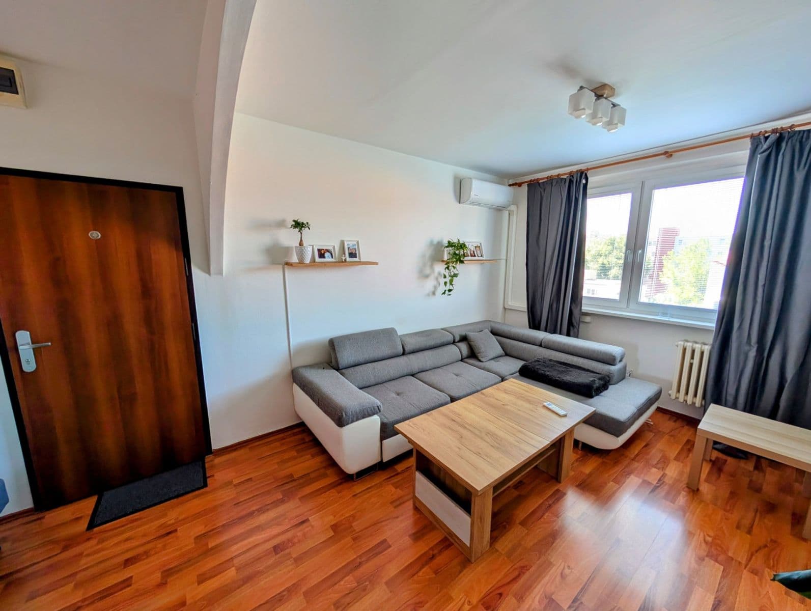 Prenájom bytu 2-izbový 52 m², Hronská, Podunajské Biskupice, Bratislavský kraj Prenájom bytu 2-izbový 52 m², Hronská, Podunajské Biskupice, Bratislavský kraj