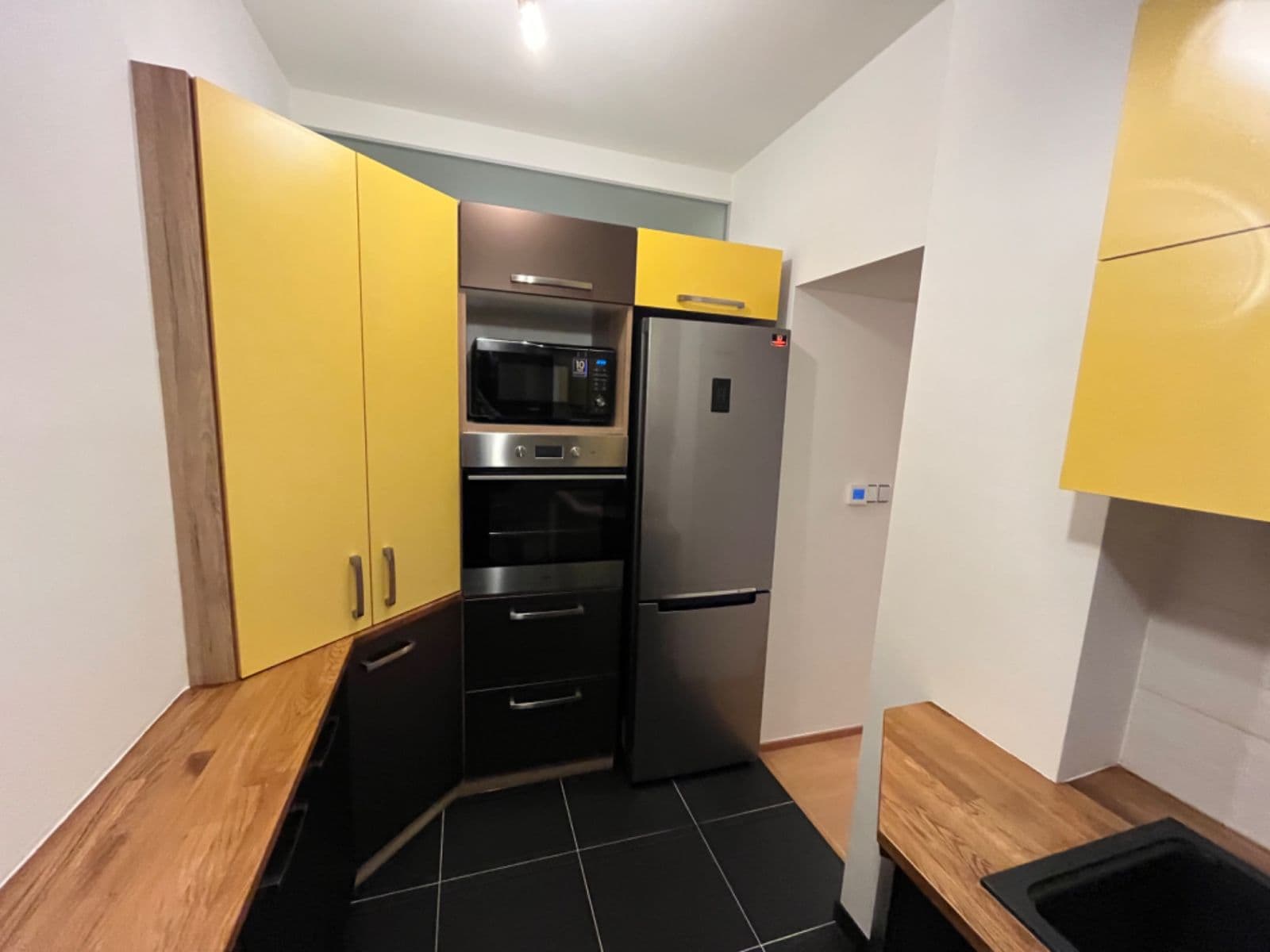 Prenájom bytu 3-izbový 75 m², Zahradníkova, Mladá Boleslav, Středočeský kraj Prenájom bytu 3-izbový 75 m², Zahradníkova, Mladá Boleslav, Středočeský kraj