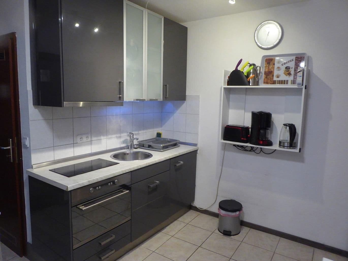 Prenájom bytu 2-izbový 44 m², Rheinäuser Str. 103, Mannheim, Bádensko-Wurttembersko Prenájom bytu 2-izbový 44 m², Rheinäuser Str. 103, Mannheim, Bádensko-Wurttembersko