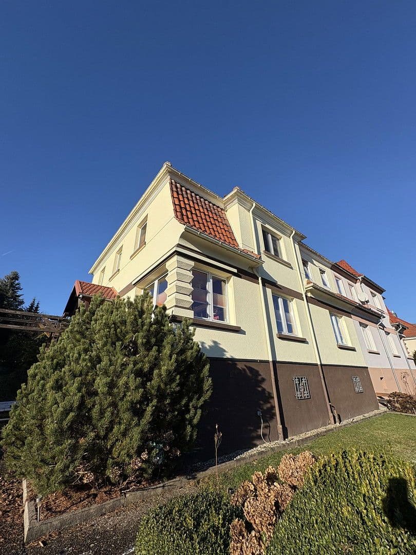 Predaj domu 225 m², pozemek 740 m², Ringstraße 61, Bad Sachsa, Dolné Sasko Predaj domu 225 m², pozemek 740 m², Ringstraße 61, Bad Sachsa, Dolné Sasko