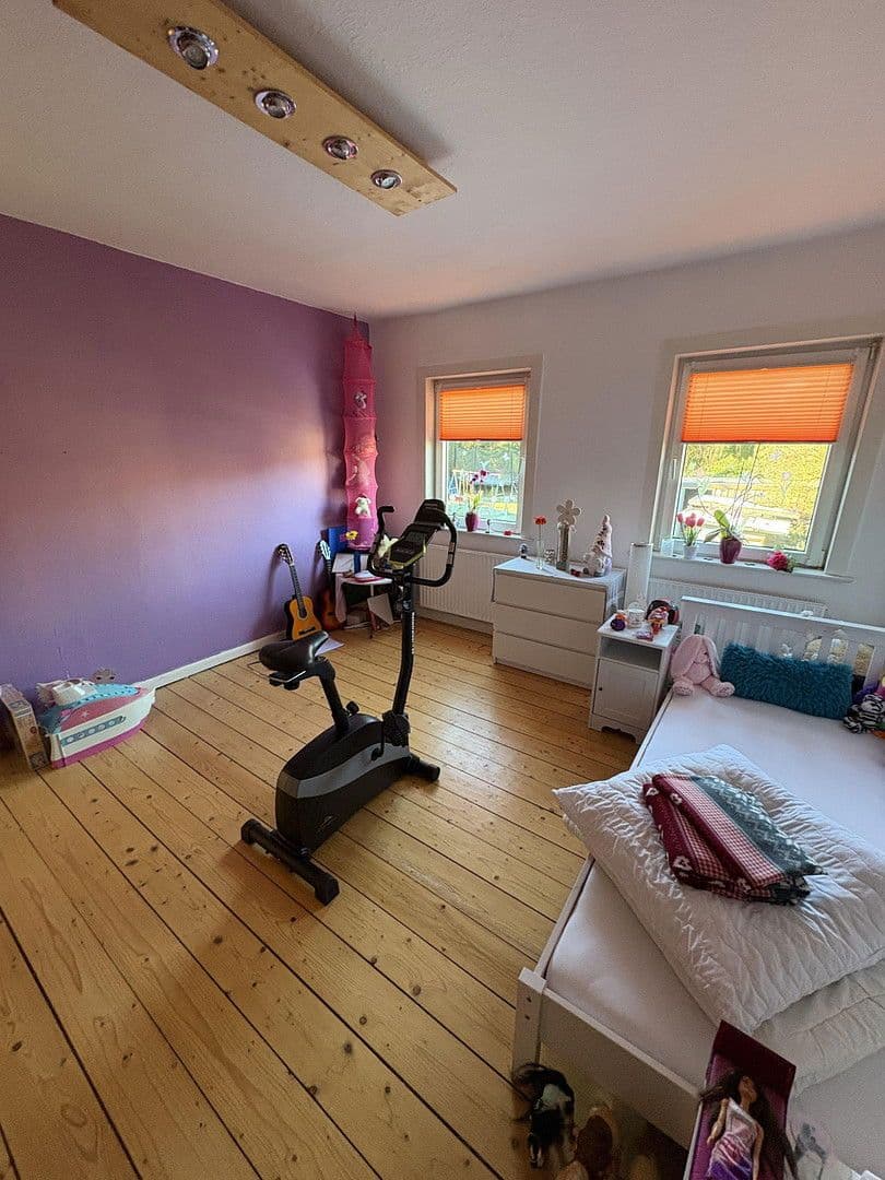 Predaj domu 225 m², pozemek 740 m², Ringstraße 61, Bad Sachsa, Dolné Sasko Predaj domu 225 m², pozemek 740 m², Ringstraße 61, Bad Sachsa, Dolné Sasko