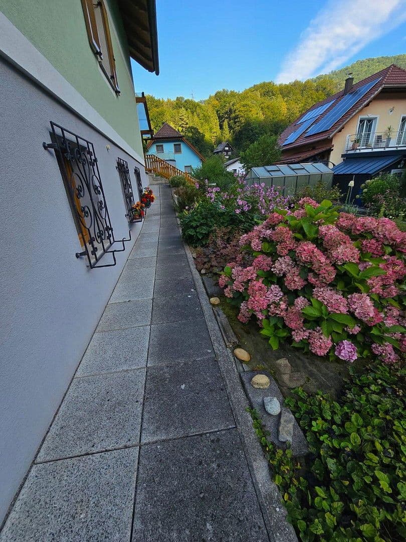 Predaj domu 240 m², pozemek 980 m², Freiland, Dolné Rakúsko Predaj domu 240 m², pozemek 980 m², Freiland, Dolné Rakúsko