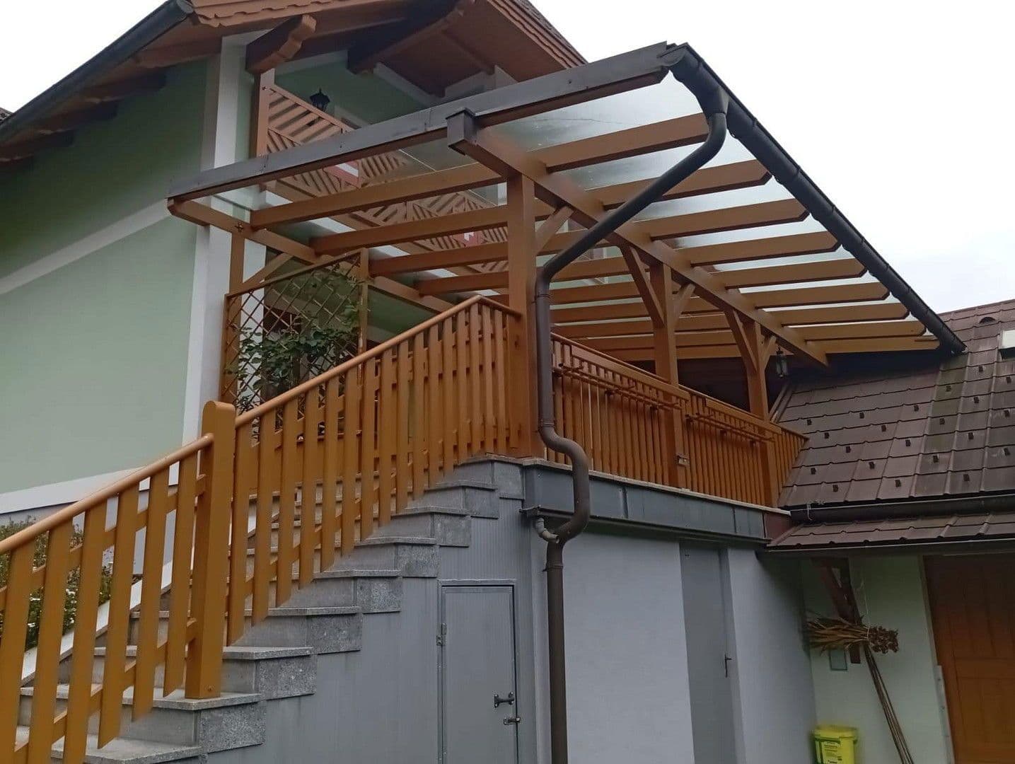 Predaj domu 240 m², pozemek 980 m², Freiland, Dolné Rakúsko Predaj domu 240 m², pozemek 980 m², Freiland, Dolné Rakúsko