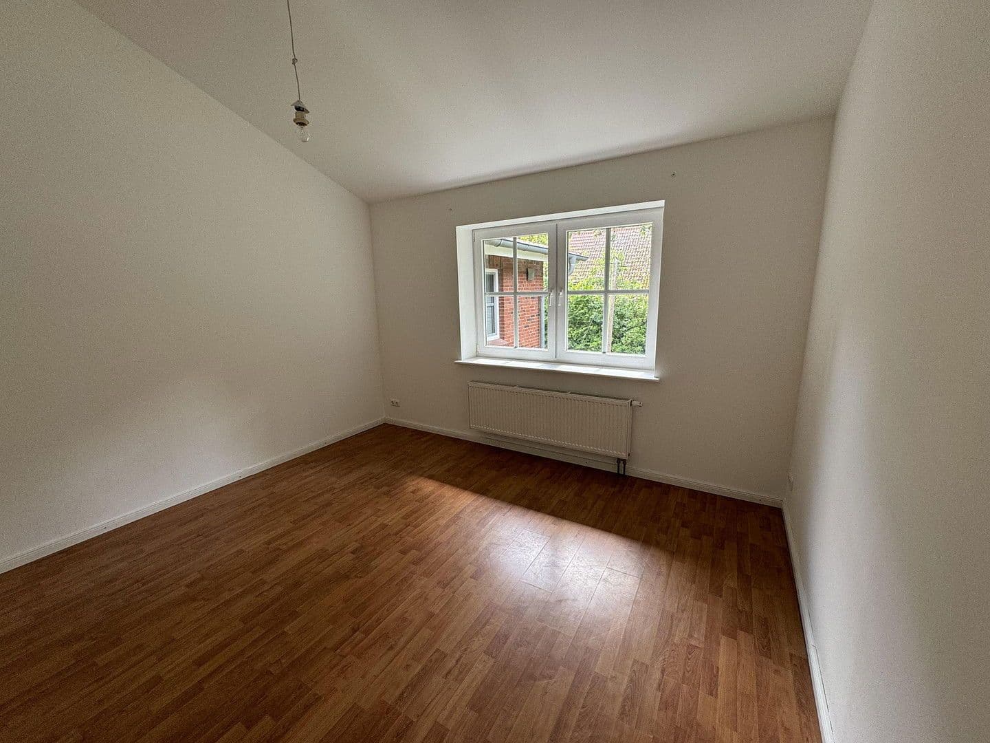 Prenájom bytu 4-izbový 140 m², Liether Moor 9, Klein Nordende, Šlezvicko-Holštajnsko Prenájom bytu 4-izbový 140 m², Liether Moor 9, Klein Nordende, Šlezvicko-Holštajnsko