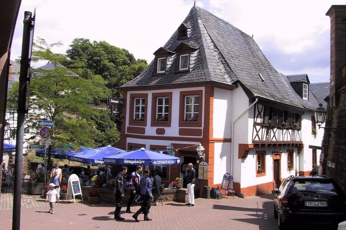 Prenájom nebytového priestoru 105 m², Laurentiusberg 2-4, Saarburg, Porýnie-Falcko Prenájom nebytového priestoru 105 m², Laurentiusberg 2-4, Saarburg, Porýnie-Falcko