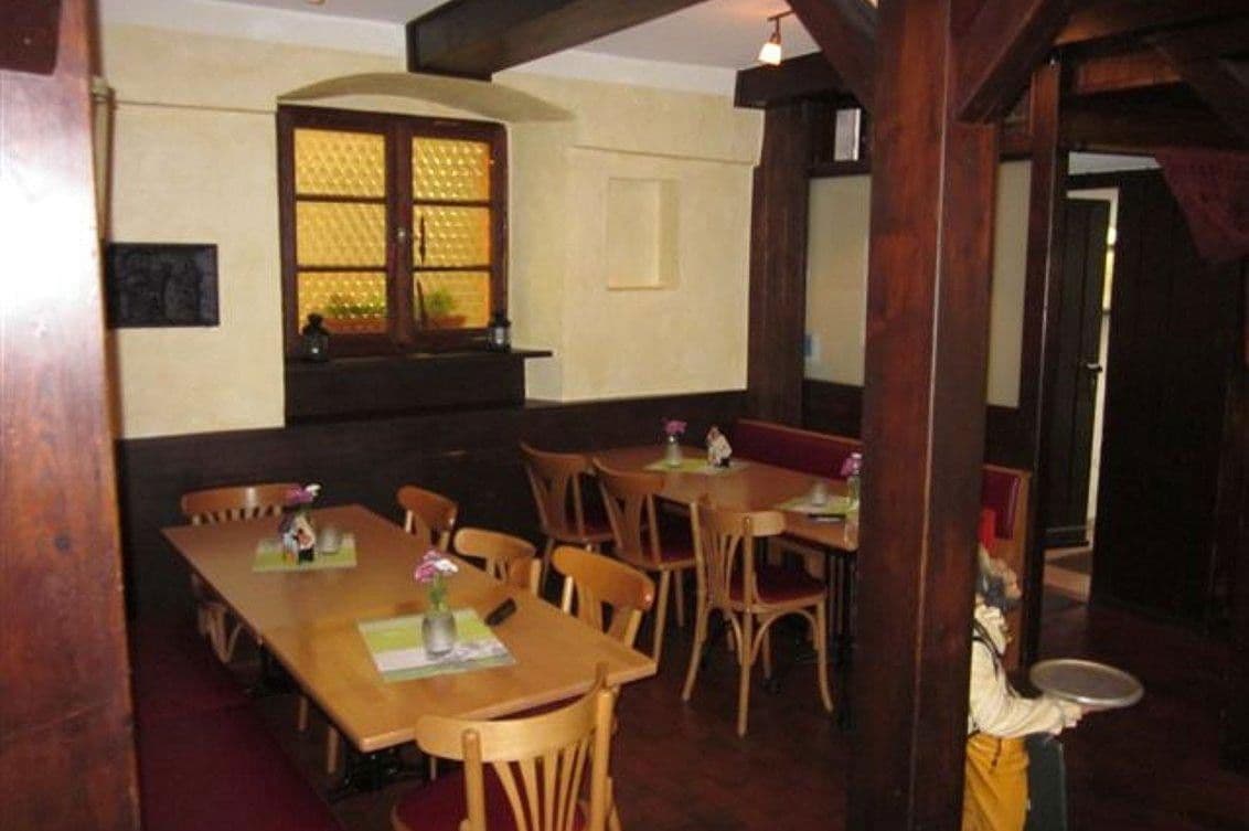 Prenájom nebytového priestoru 105 m², Laurentiusberg 2-4, Saarburg, Porýnie-Falcko Prenájom nebytového priestoru 105 m², Laurentiusberg 2-4, Saarburg, Porýnie-Falcko