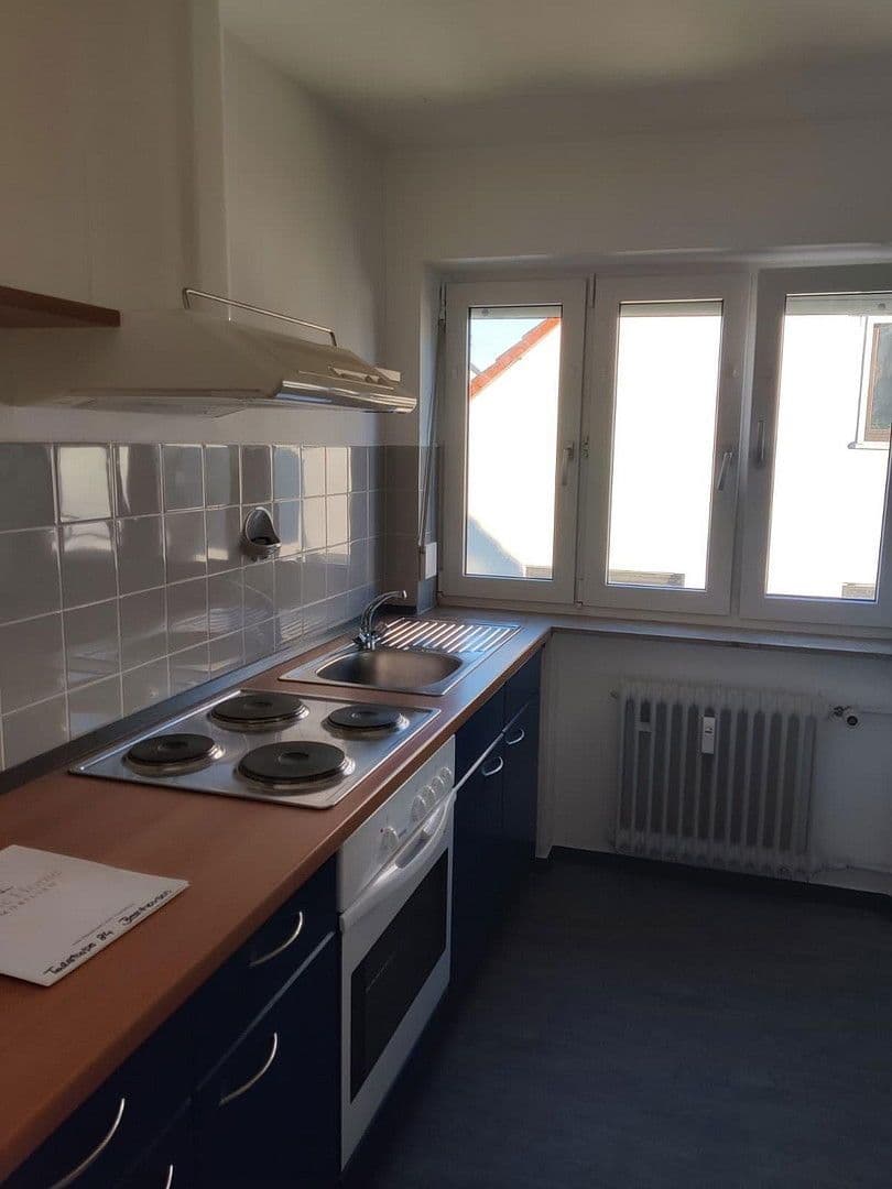 Prenájom bytu 2-izbový 49 m², Talstr., Filderstadt, Bádensko-Wurttembersko Prenájom bytu 2-izbový 49 m², Talstr., Filderstadt, Bádensko-Wurttembersko