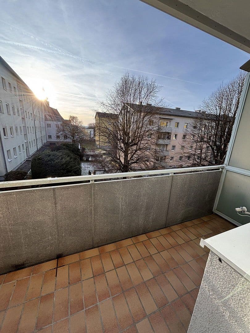 Prenájom bytu 3-izbový 58 m², Bahnhofstraße 13, Enns, Horné Rakúsko Prenájom bytu 3-izbový 58 m², Bahnhofstraße 13, Enns, Horné Rakúsko