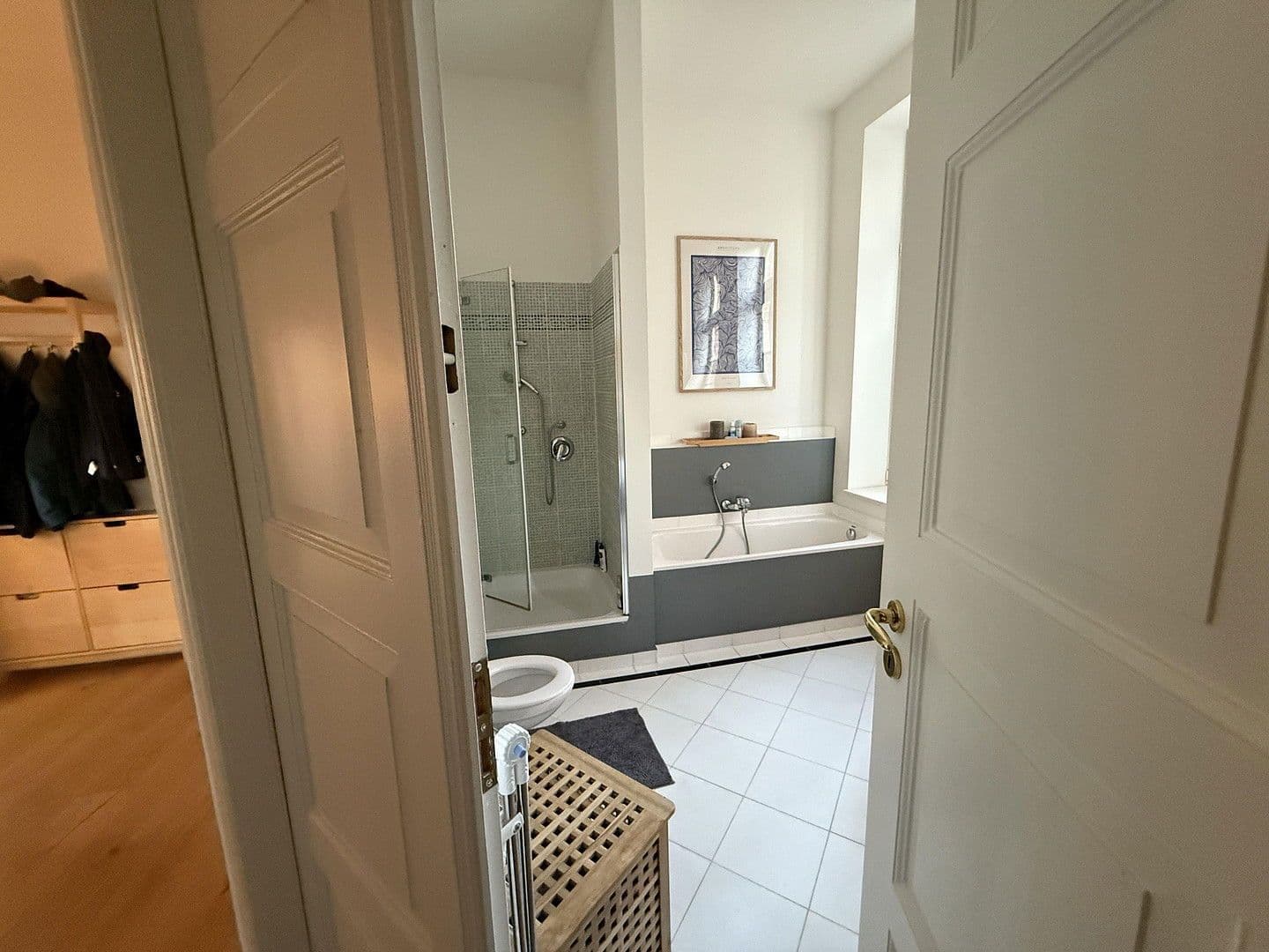 Predaj bytu 2-izbový 94 m², Alexandrinenstraße, Schwerin, Meklenbursko-Predpomoransko Predaj bytu 2-izbový 94 m², Alexandrinenstraße, Schwerin, Meklenbursko-Predpomoransko