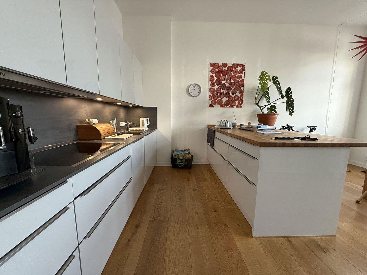 Predaj bytu 2-izbový 94 m², Alexandrinenstraße, Schwerin, Meklenbursko-Predpomoransko Predaj bytu 2-izbový 94 m², Alexandrinenstraße, Schwerin, Meklenbursko-Predpomoransko