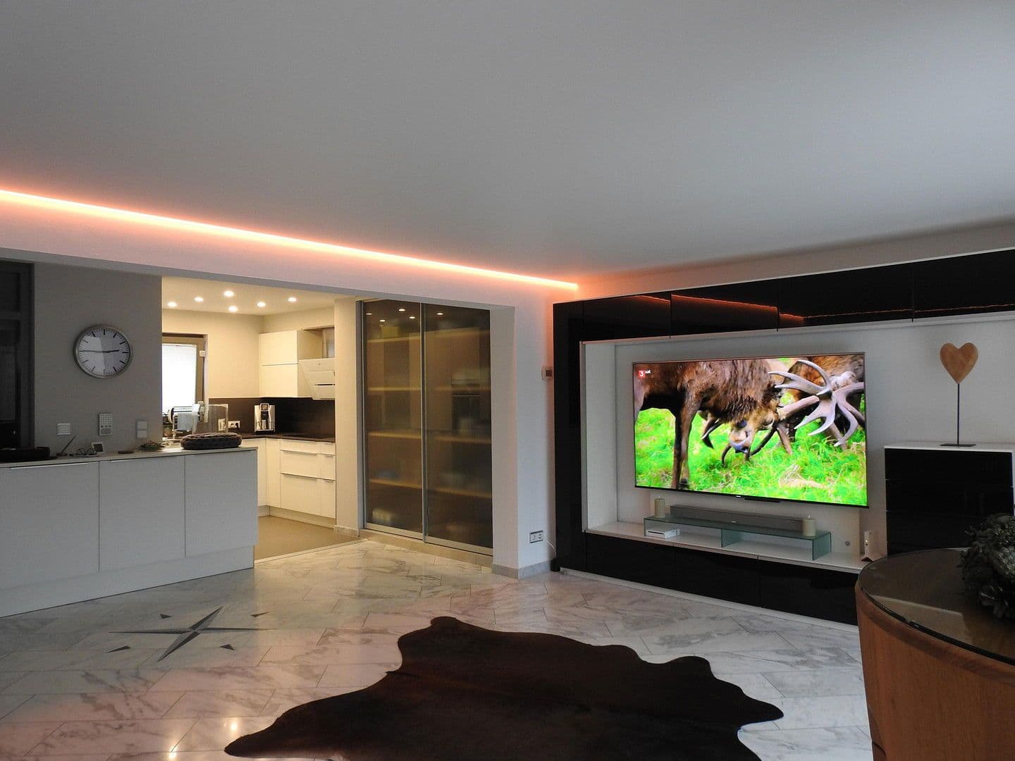 Predaj domu 185 m², pozemek 250 m², Kallstadter Straße, Dannstadt-Schauernheim, Porýnie-Falcko Predaj domu 185 m², pozemek 250 m², Kallstadter Straße, Dannstadt-Schauernheim, Porýnie-Falcko