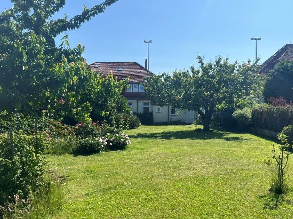 Predaj domu 135 m², pozemek 887 m², Rostock, Meklenbursko-Predpomoransko Predaj domu 135 m², pozemek 887 m², Rostock, Meklenbursko-Predpomoransko