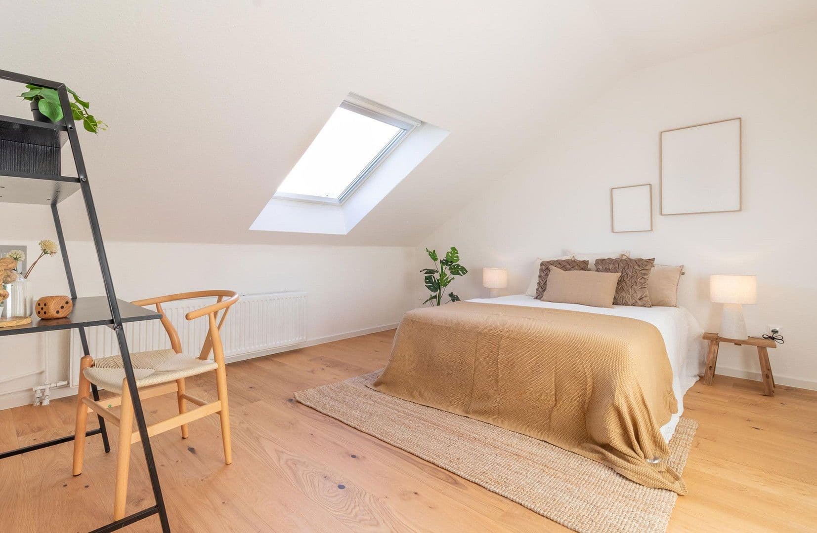 Predaj domu 114 m², pozemek 207 m², Kassel, Hesensko Predaj domu 114 m², pozemek 207 m², Kassel, Hesensko