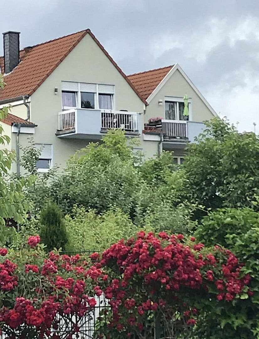 Prenájom bytu 2-izbový 88 m², Kronberg im Taunus, Hesensko Prenájom bytu 2-izbový 88 m², Kronberg im Taunus, Hesensko