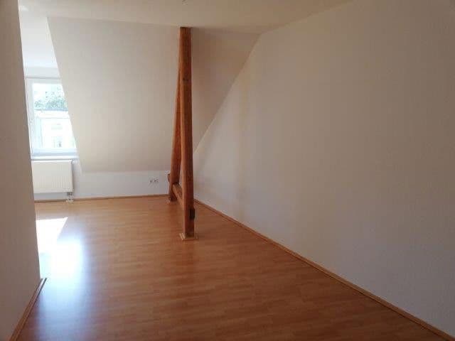 Prenájom bytu 5-izbový 175 m², Dufourstrasse 4, Leipzig, Sasko Prenájom bytu 5-izbový 175 m², Dufourstrasse 4, Leipzig, Sasko