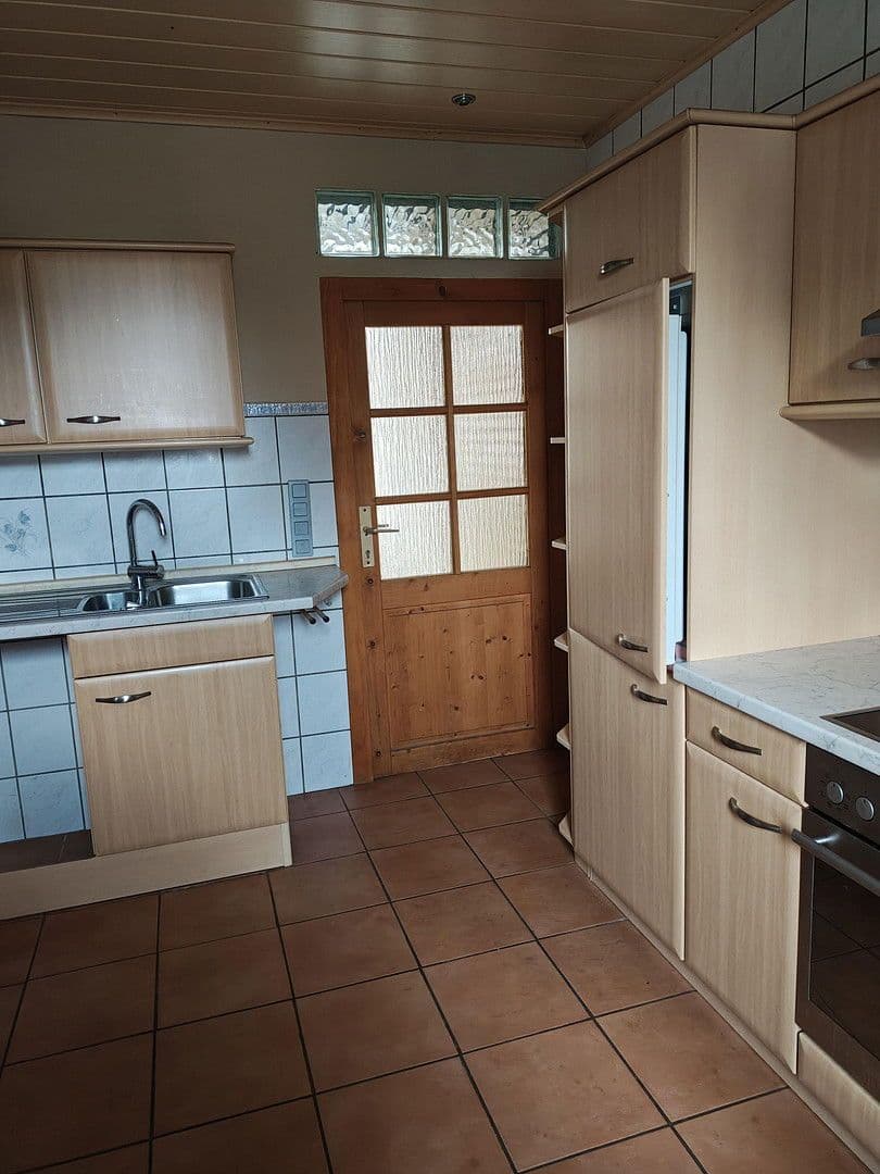 Prenájom domu 125 m², pozemek 1.000 m², Aldenhoven, Severné Porýnie - Westfálsko Prenájom domu 125 m², pozemek 1.000 m², Aldenhoven, Severné Porýnie - Westfálsko