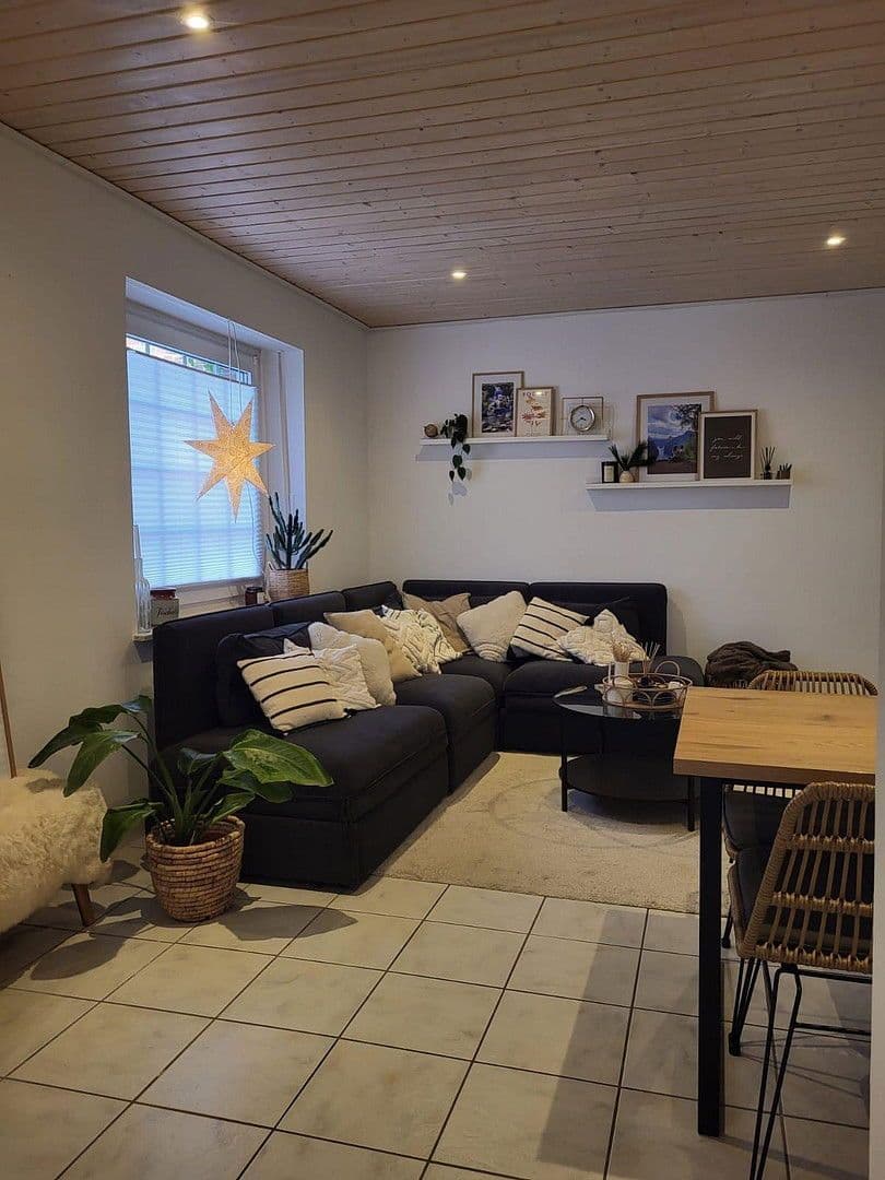 Prenájom bytu 3-izbový 75 m², Holtwicker Straße 32, Rosendahl, Severné Porýnie - Westfálsko Prenájom bytu 3-izbový 75 m², Holtwicker Straße 32, Rosendahl, Severné Porýnie - Westfálsko